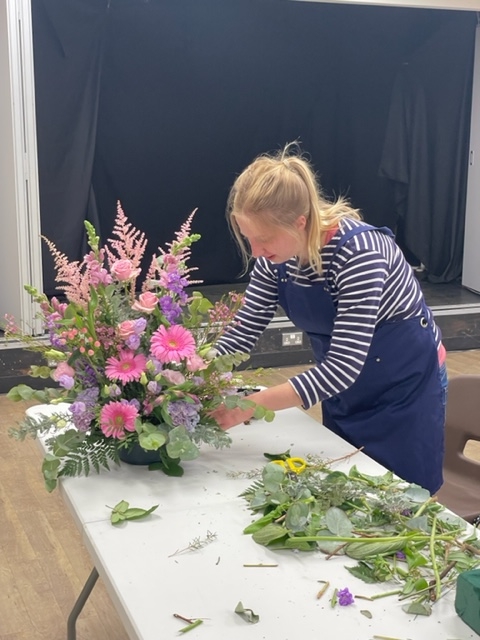 Christmas door wreath making Saturday 5th December 2.15pm till 4.00pm