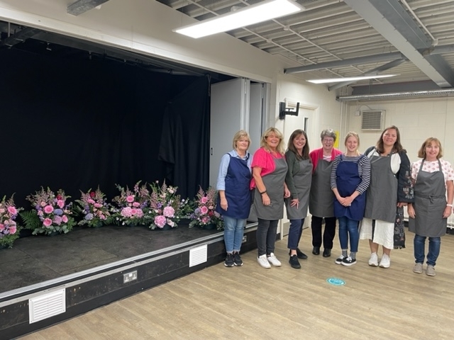 Christmas Door Wreath  Workshop Wednesday  26th Nov  6pm   8pm